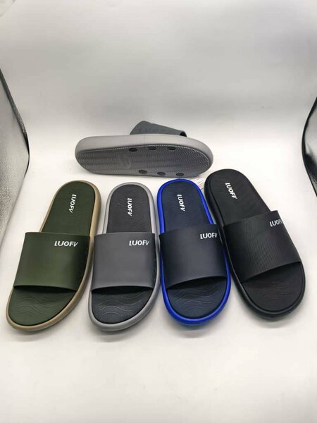 Claquettes confortables unisexes