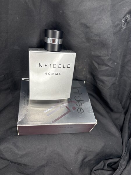 Eau de Toilette Infidele Homme