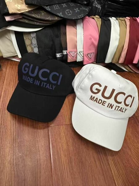 Casquettes mode imprimées