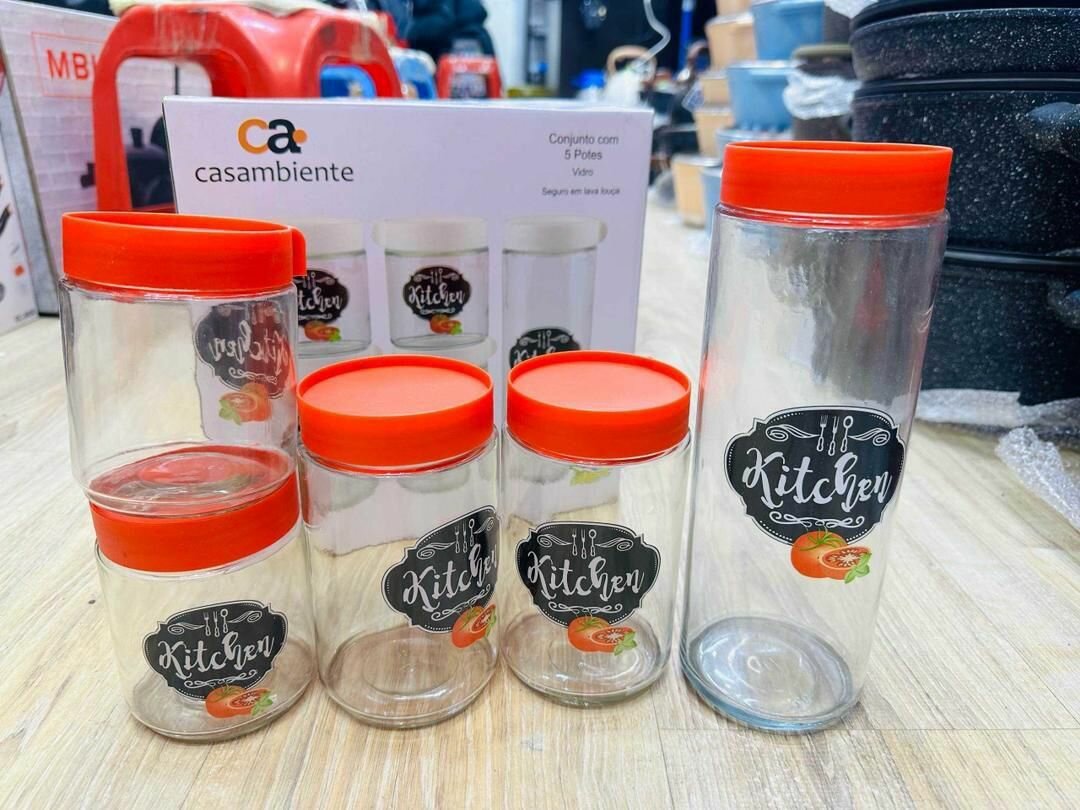 Банка для хранения продуктов