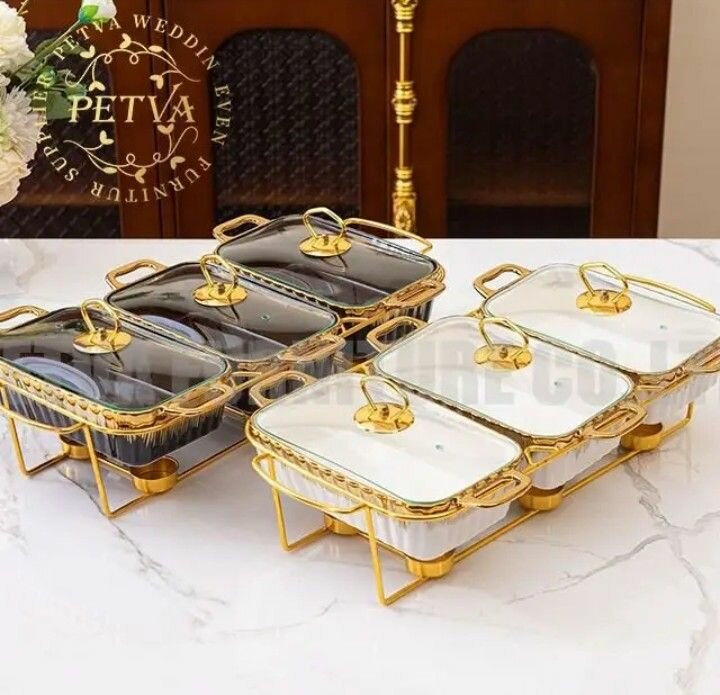 Ensemble de plats à servir en verre PETVA