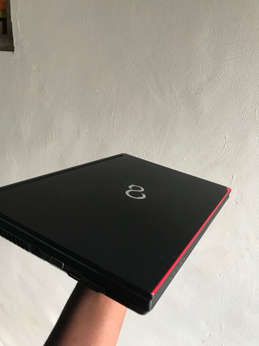 Fujitsu lifebook e457