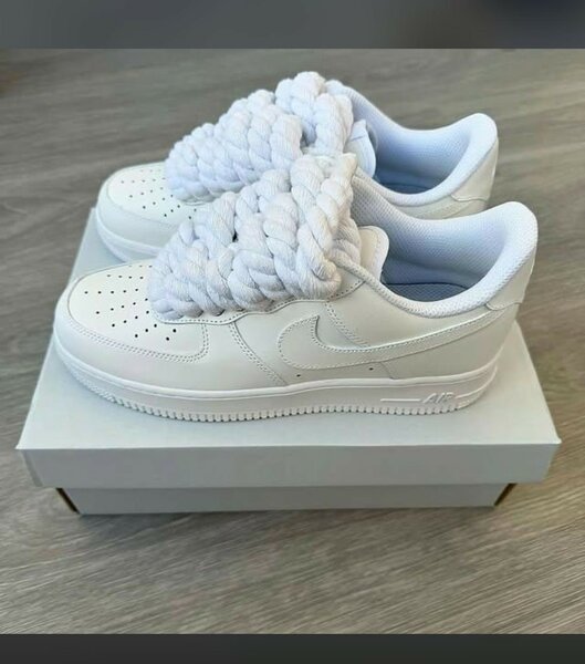 AIR FORCE ONE BIG LACETS