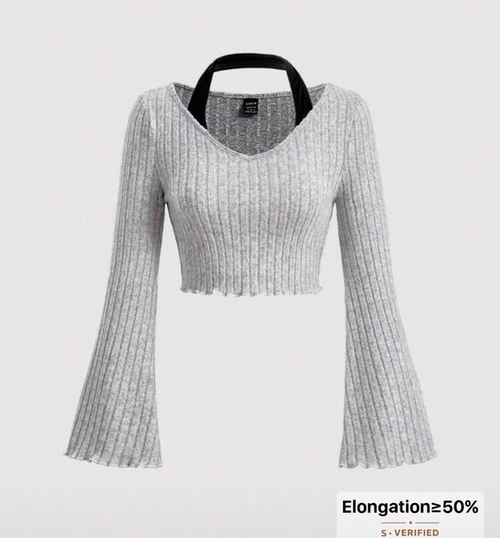 Pull côtelé à épaules dénudées