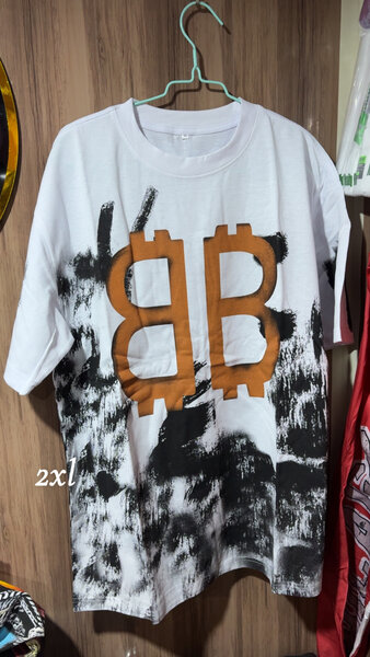 T-shirt graffiti style