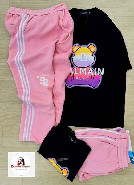 Ensemble T-shirt et Jogging