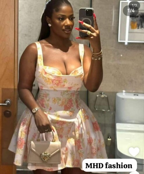 Robe évasée à fleurs