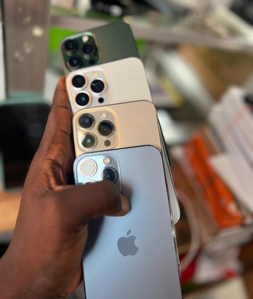 Iphone 12 pro max 256 gig