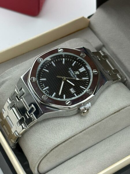 Montre en acier inoxydable