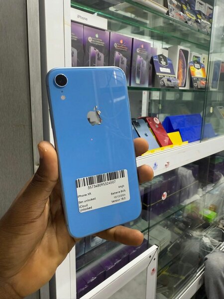 Iphone XR 64GB çasi