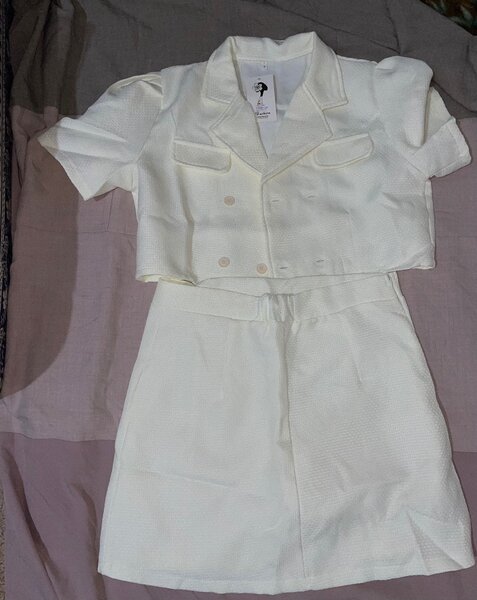 Юбка и пиджак под твид