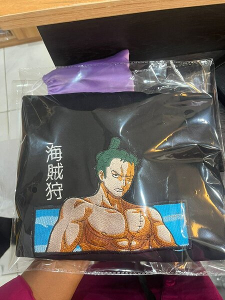 T-shirt brodé zoro