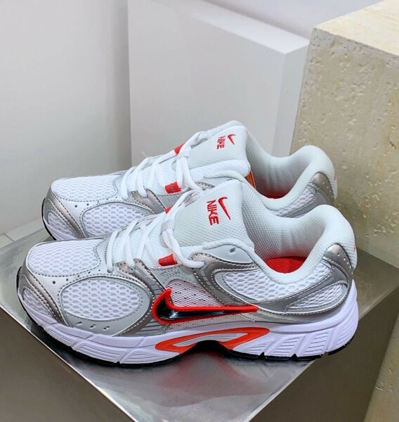 Baskets running rétro confort