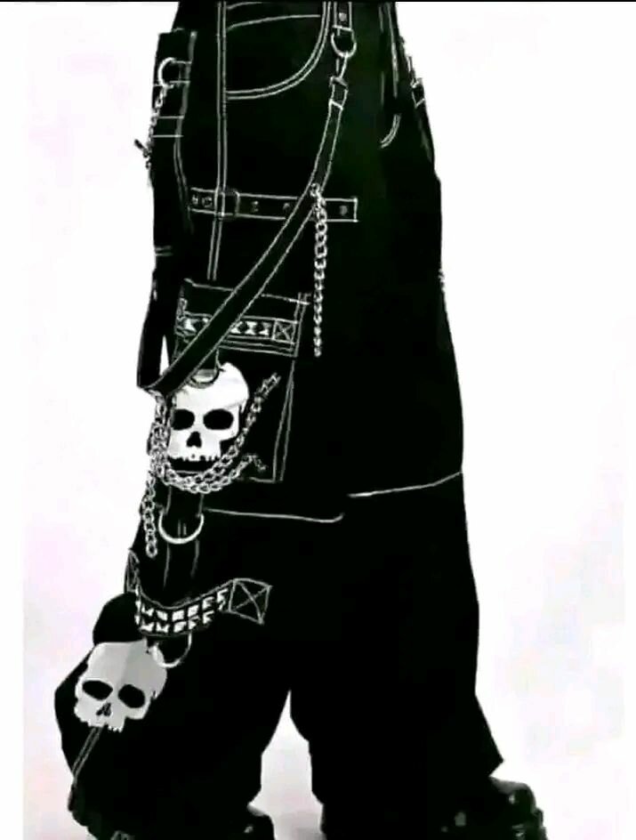 Pantalon gothique motifs crâne