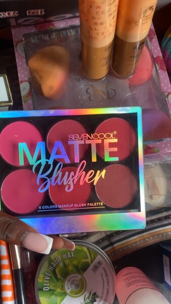 Palette Blush Mat Six Couleurs