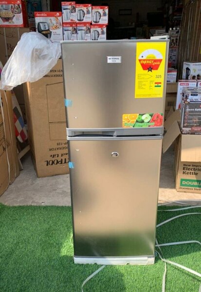 WESTPOOL DOUBLE DOOR FRIDGE 108 LITRES
