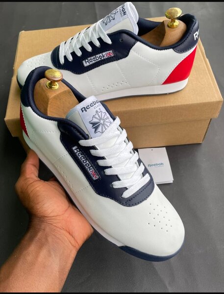 Chaussures Reebok Classics Blanc