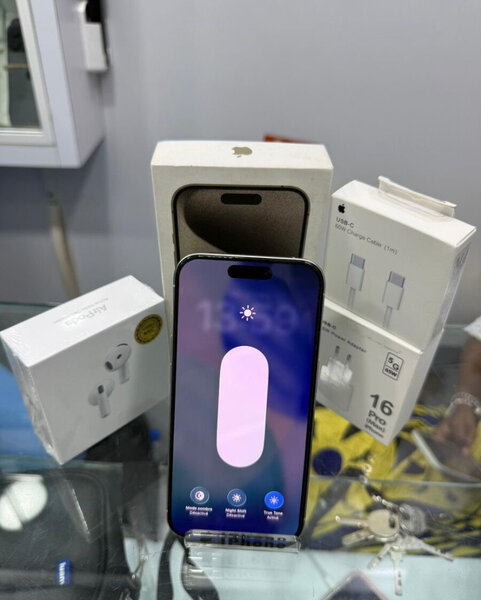 iPhone 16 Pro Max 256Go