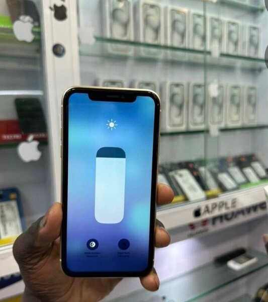 iPhone XR Jaune 64GB Occasion