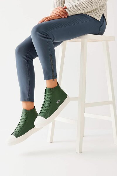 Baskets montantes vertes élégantes