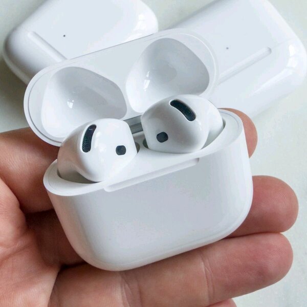 Écouteurs sans fil AirPods 4