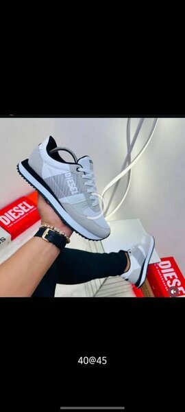 DIESEL homme/femme taille 40 à 45