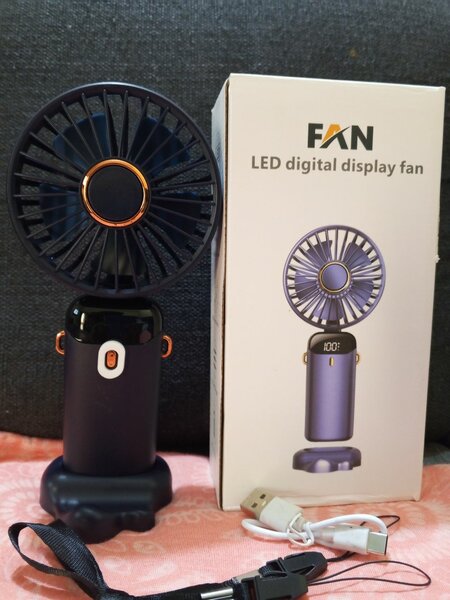 Ventilateur compact LED