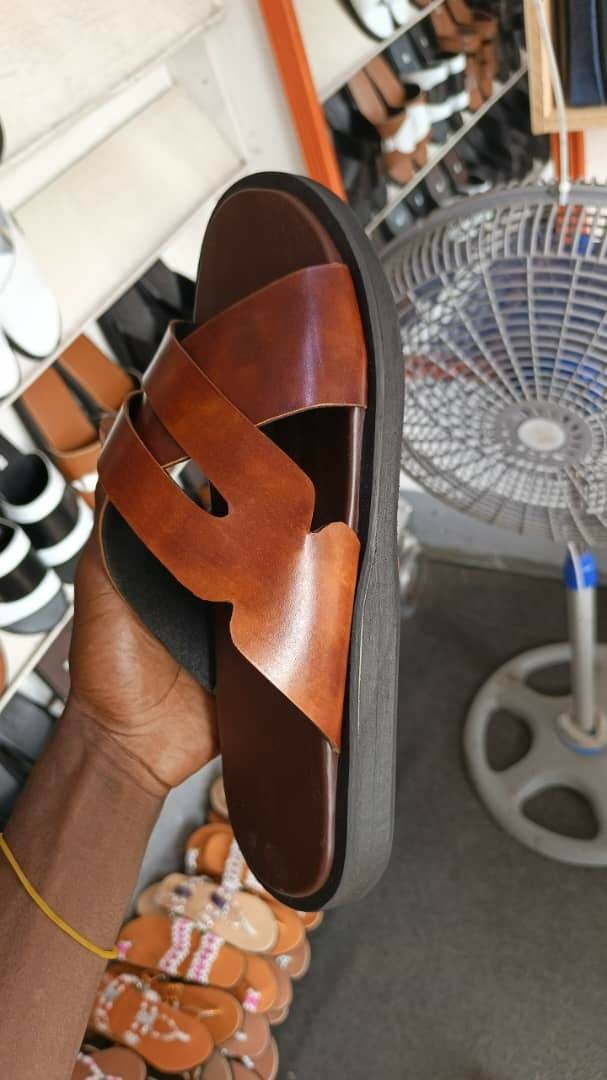 Sandales en cuir homme