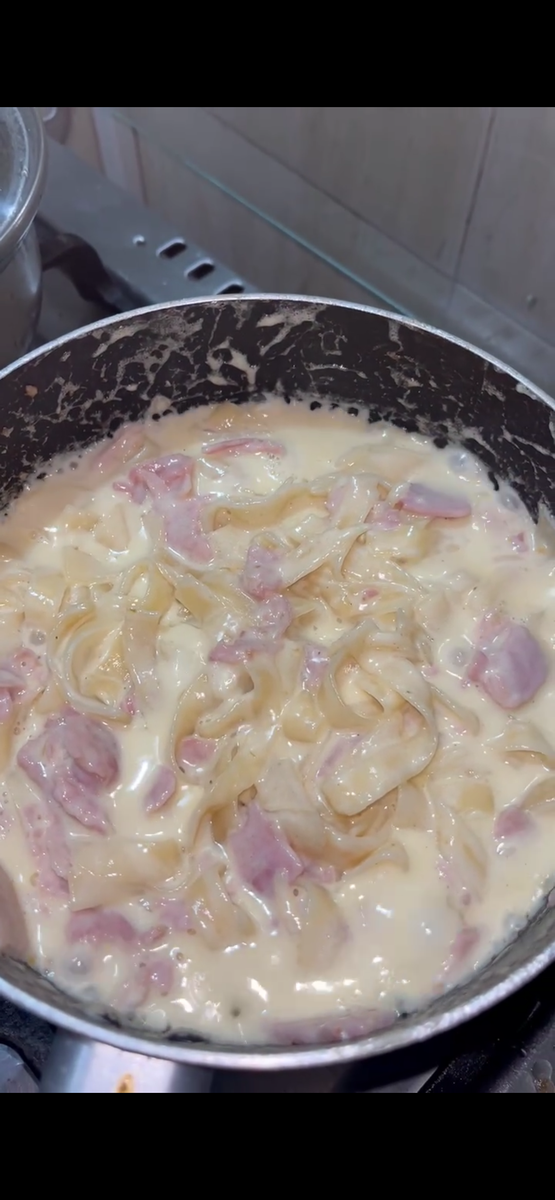 Tagliatelles aux jambons