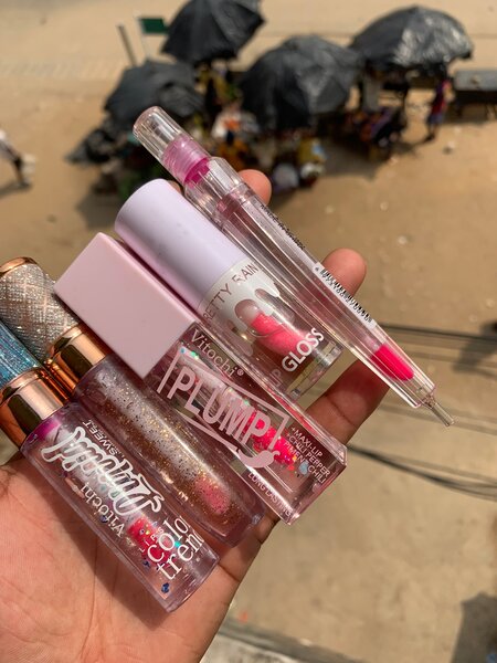 Lip Gloss Plumping Vitamin