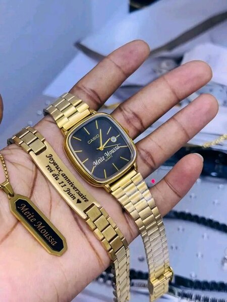 Montre Casio Élégante