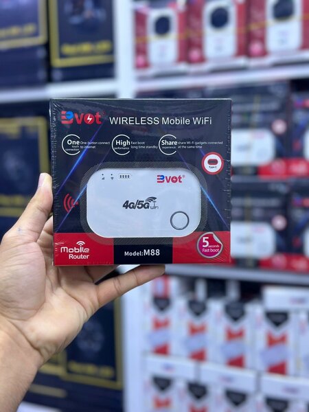 Wifi de poche BVOT M88 4G