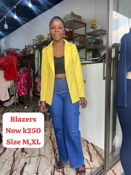 Beautiful, stylish and high-quality women's blazer yellow