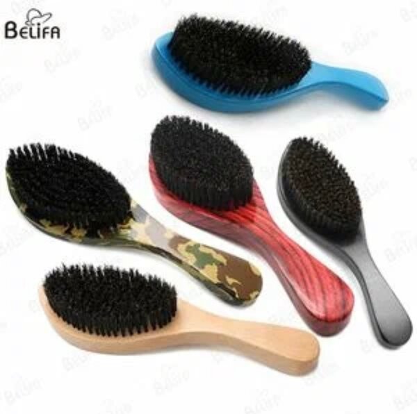Brosse à cheveux en bois