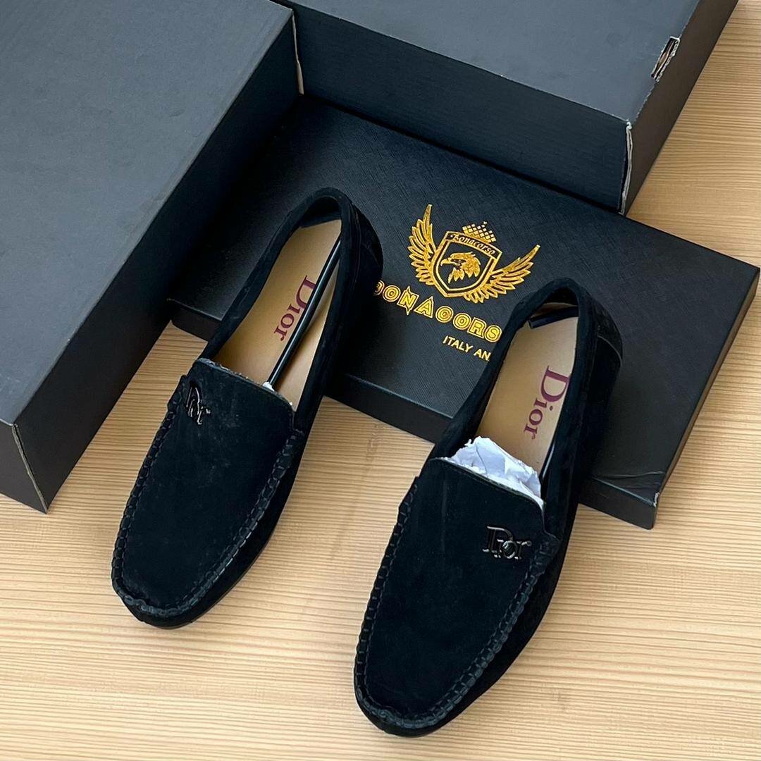Quality branded loafers