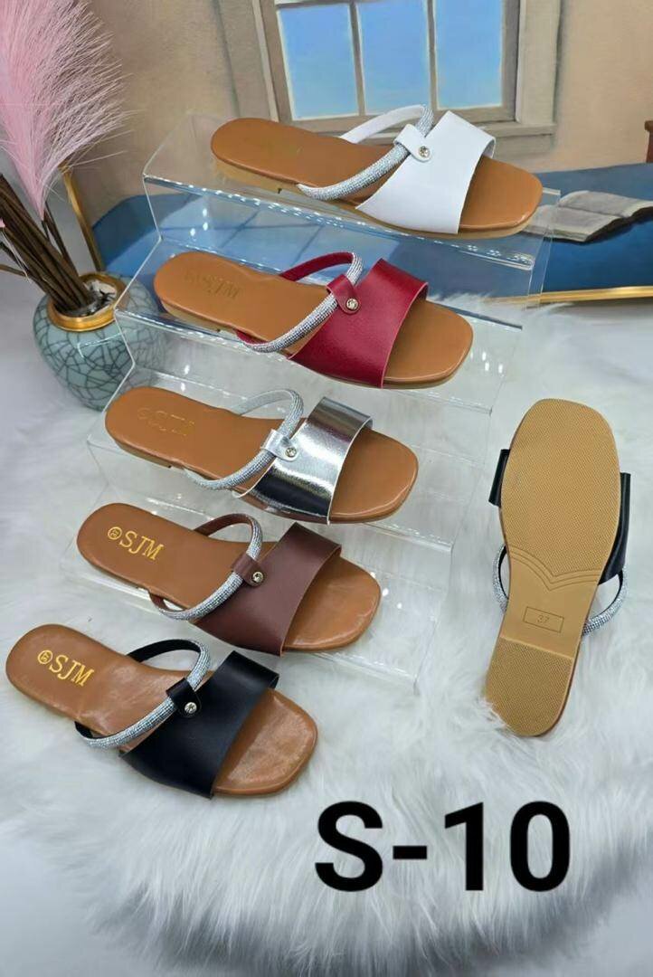 Sandales plates en cuir pour femmes