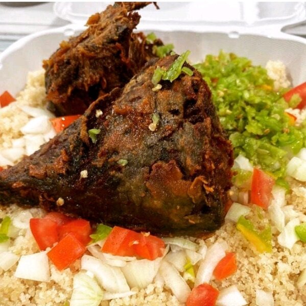 Délice Africain au Poisson Grillé