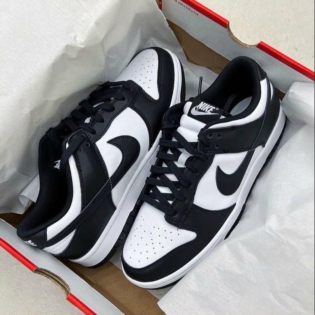 Nike SB Dunk Low - Pandas