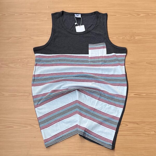 Sleeveless (tank top)