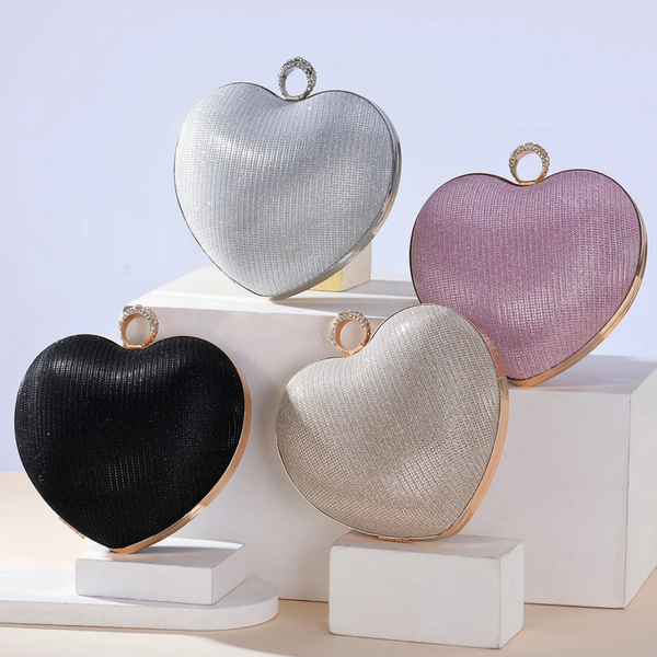 Clutch Cœur Élégant