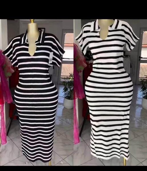 Robe à rayures ajustée