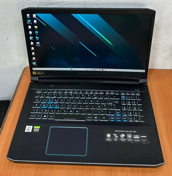 ✓ACER PREDATOR HÉLIOS 300 PH317-54 CORE I7 10TH GEN ✓SSD 512