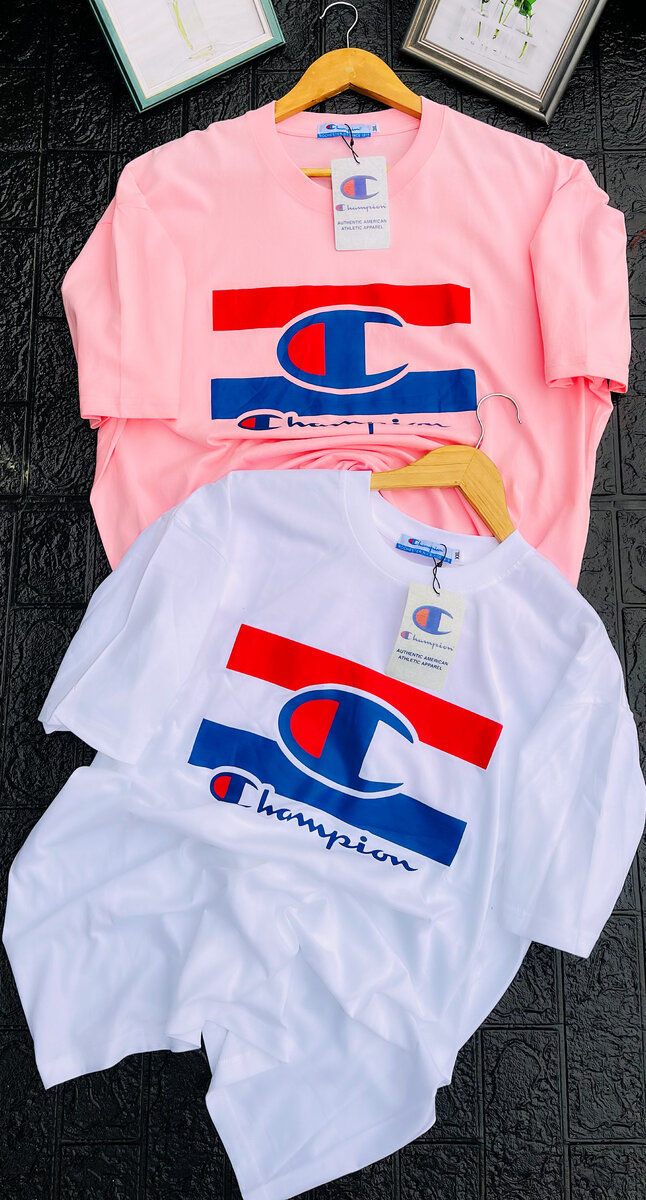 T-shirts graphiques tendance