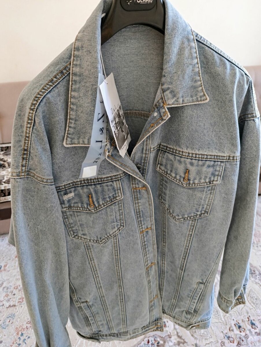 Джинсовая куртка