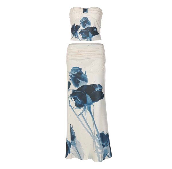 Robe longue à fleurs bleues