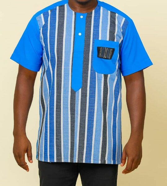 Chemise africaine à rayures