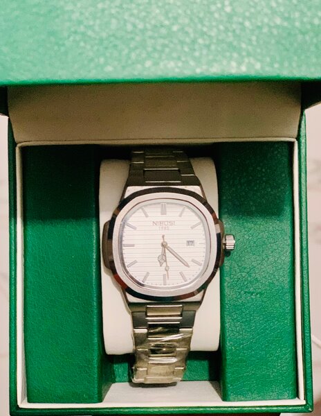 Montre homme élégante