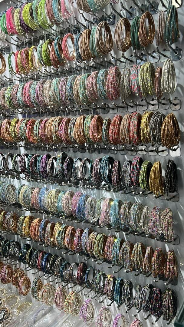 Bracelets en strass étincelants