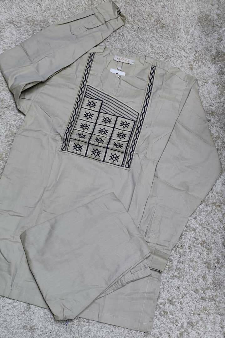 Tunique ethnique homme