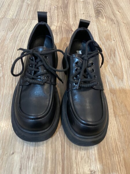 Срочно продаю лоферы!!